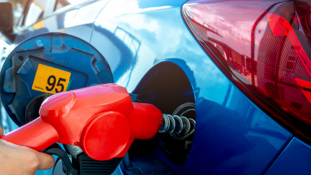 10 Common Reasons for your Car’s low fuel Mileage